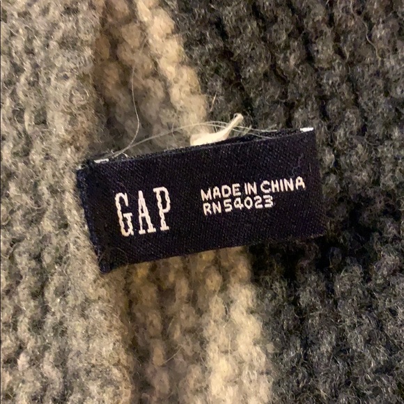 Gap wool scarf - Picture 2 of 5